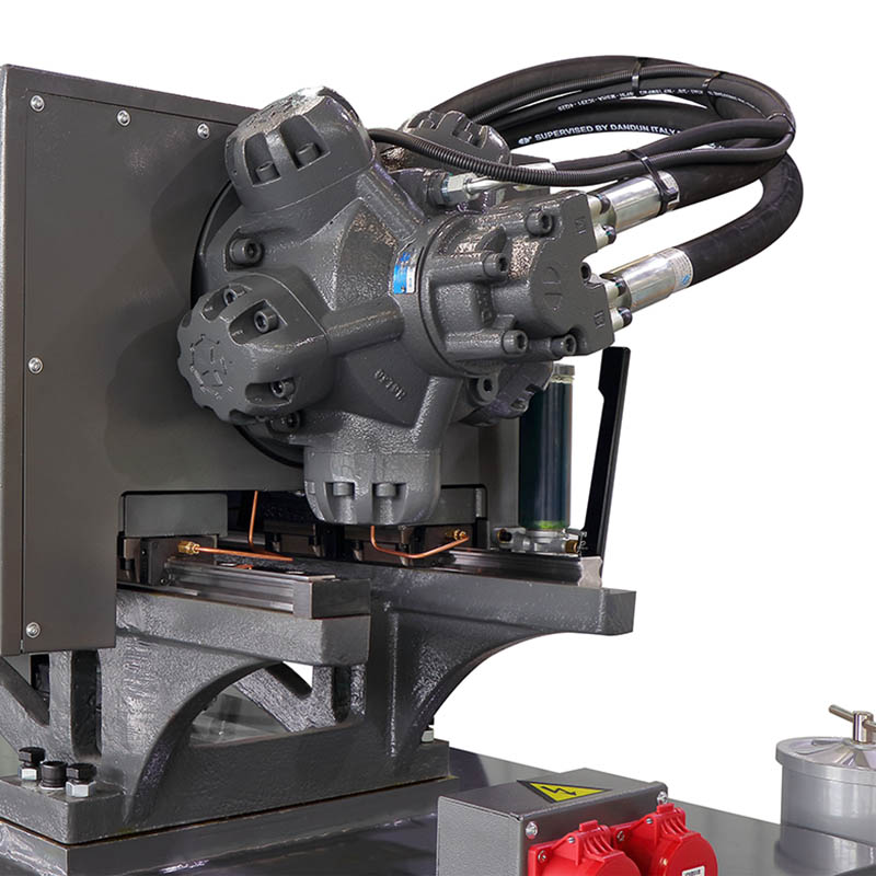 SP300: SP smart power injection molding machine